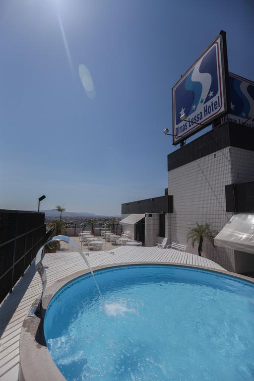 Dimas Lessa Hotel モンテス・クラロス エクステリア 写真