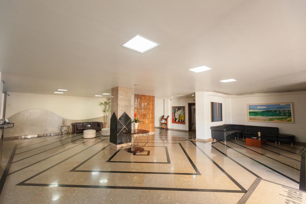 Dimas Lessa Hotel モンテス・クラロス エクステリア 写真
